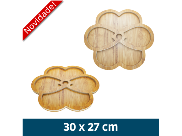 PETISQUEIRA CORACOES COM ELO 30X27CM MDF CT2844